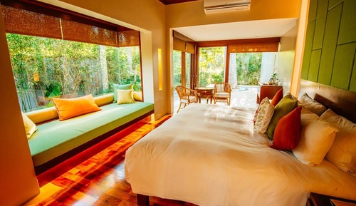 Palmera Glass Villa