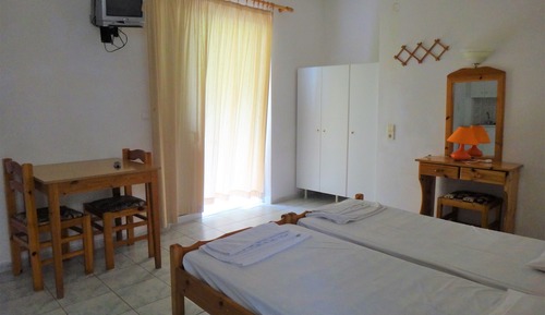 Studio for 2 people
