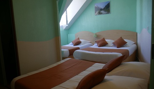 Comfort Room (Family)