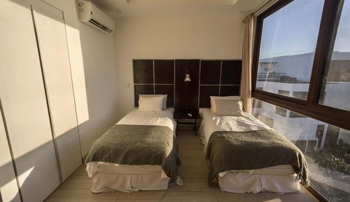 Deluxe Condo, 3 Bedrooms, Oceanfront