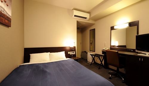 Comfort semidouble room smoking