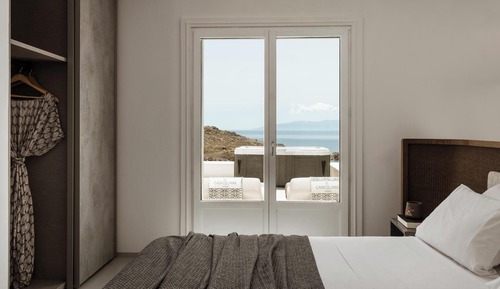 Signature Sea View Jacuzzi Villa