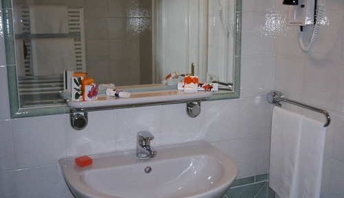 Triple Room, 2 Bedrooms