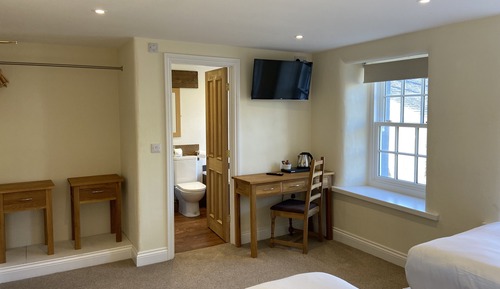 Twin Room, Ensuite