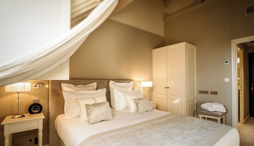 Classic Room, Garden View