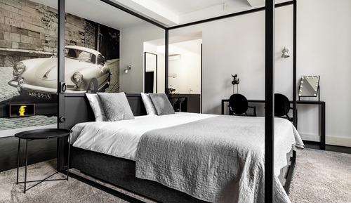 Suite La Reine in castle 2p