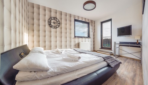 Apartment (49 A)