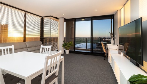 Deluxe Spa Suite with a View