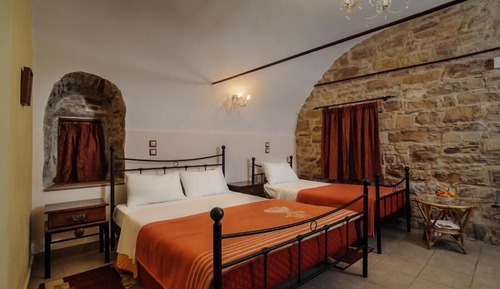 Comfort Triple Room