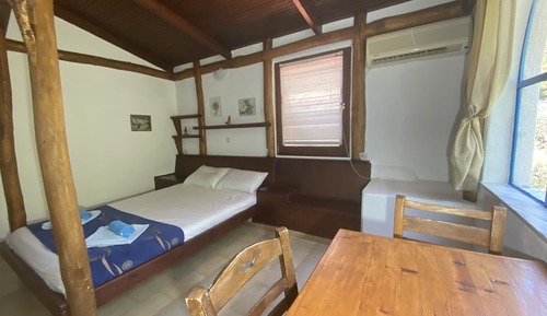 Standard Studio, 1 Double Bed, Terrace, Partial Sea View
