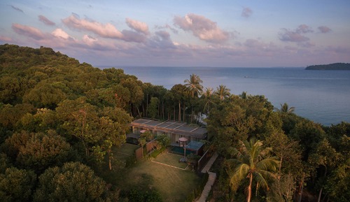 1 bedroom garden pool villa