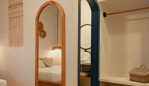 Executive Studio Suite
