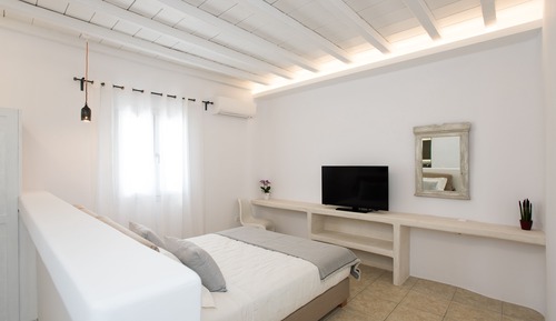 Superior Apartment, 2 Bedrooms, Private Pool, Pool View