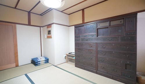 (205) 2F Triple Room (Private Room, Shared Shower and Toilet)