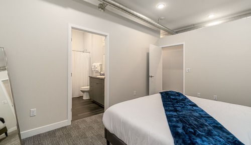 Signature Apartment, 2 Bedrooms, Non Smoking, 2 Bathrooms (Self Check-in with Virtual Front Desk)