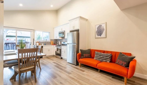 House (3 Bedrooms)