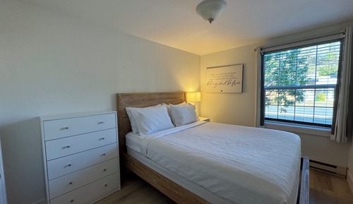 Classic Suite, 1 Bedroom (Unit 8)