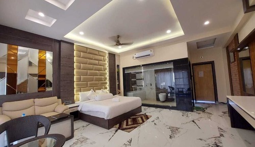 Presidential Room