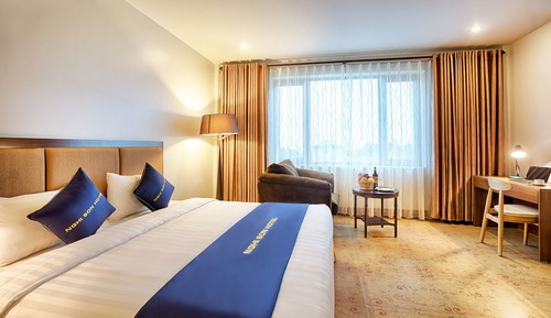Ocean Premier Room King Suite