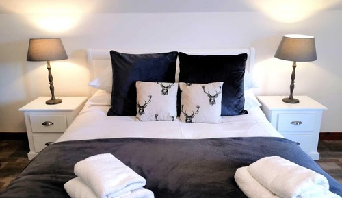 Double Room (Room 5 No pets)