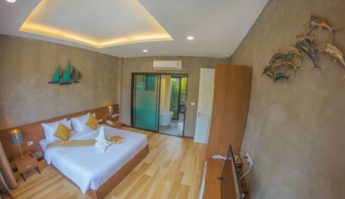 Family Room with Garden