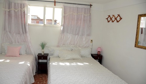 Comfort Triple Room