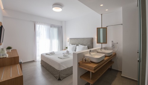 Classic Double Room, Sea View