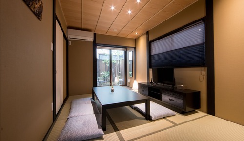 Japanese Style Room for 7 People