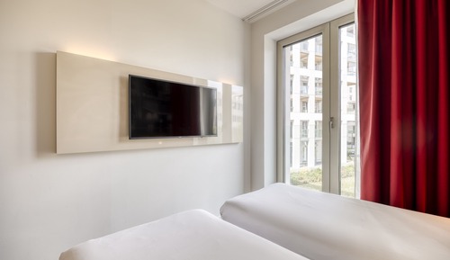 Basic Twin Room