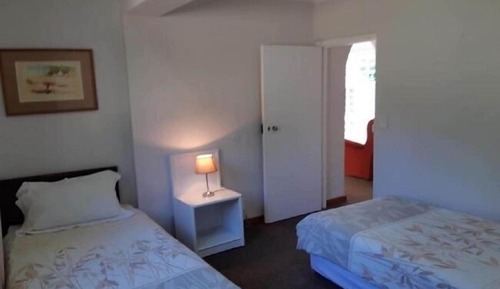 Self Catering 4