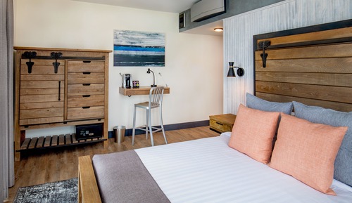 Standard Room, 1 Queen Bed, Non Smoking