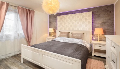 Family Apartment, 2 Queen Beds, Kitchen, Courtyard Area