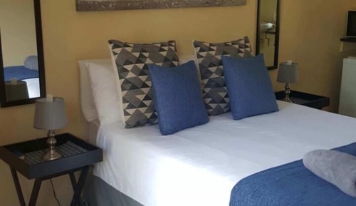 Oryx Room