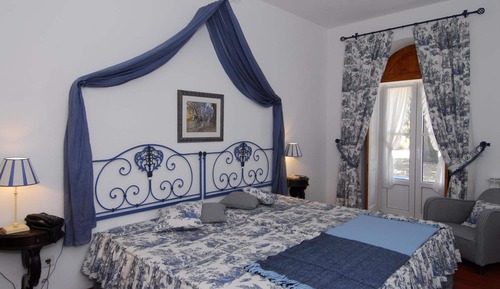 Double or Twin Room (Blue)