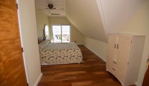 93S – oceanfront 3 story duplex 