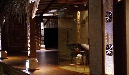 Panoramic Double Room, Ensuite, Pool View (Marula)