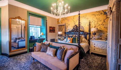 Breagha Suite