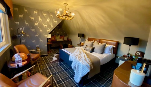 Monarch Suite