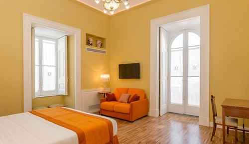 Deluxe Double or Twin Room, Balcony