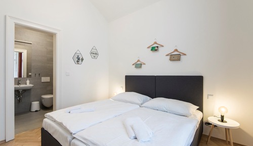Comfort Apartment, 1 Bedroom, Private Bathroom (   05)