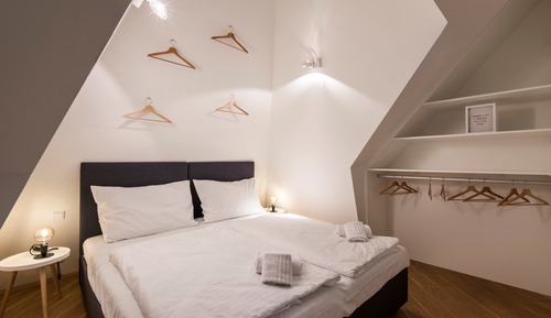Elite Loft, 2 Bedrooms, Private Bathroom (   26)