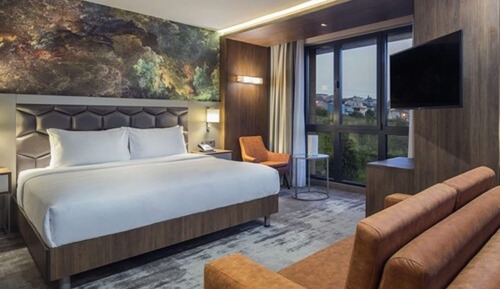 Deluxe Room, 1 King Bed