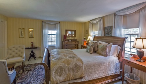 Classic Room