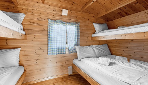Economy Cabin (4 Persons)