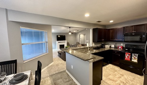 Exclusive House, 4 Bedrooms, Pool Access, Resort View