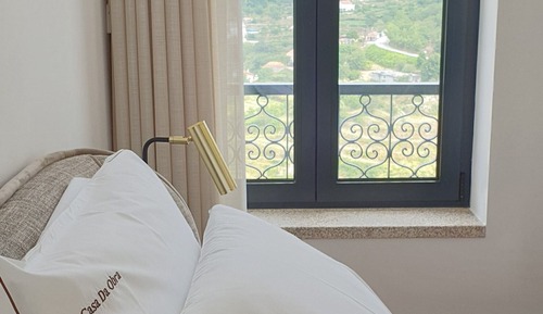 Junior Suite, 1 King Bed, Terrace