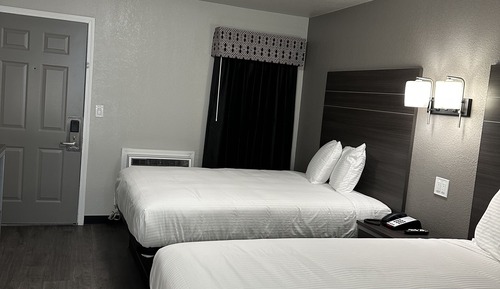 Standard Room, 2 Double Beds, Non Smoking