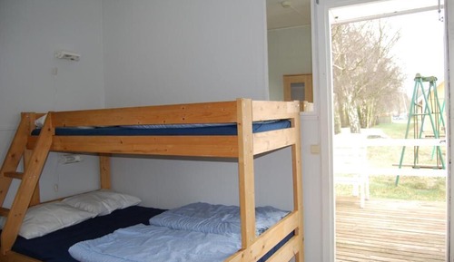 Room (5 Beds)