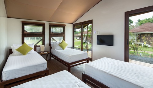 Kamalig Apat - Quad Cabin