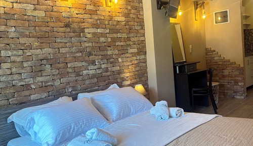 Elite Studio Suite